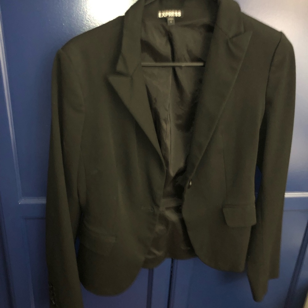Express jacket size 2